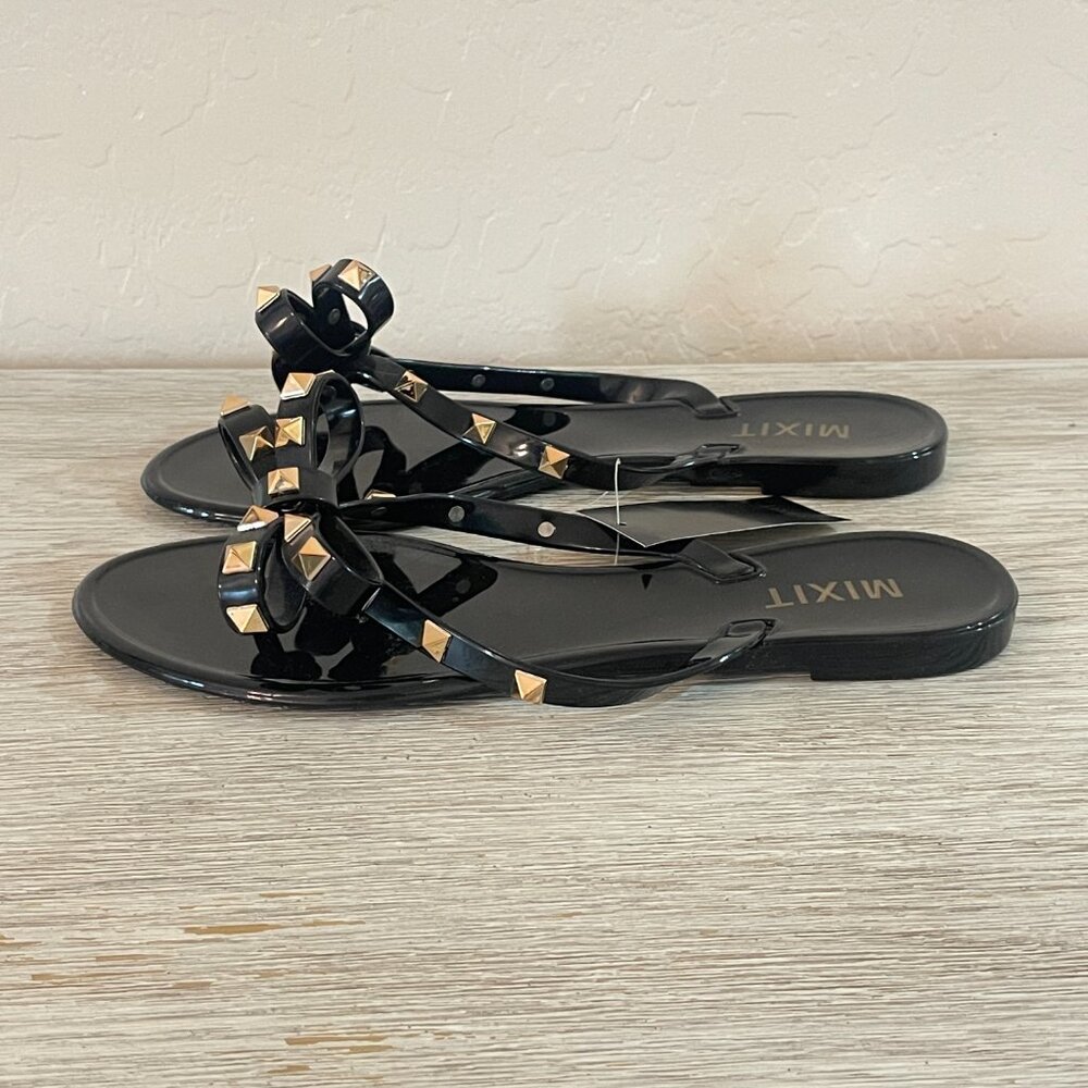 New Mixit Sandals 6 Black Gold Stud Bow Ribbon Thong Beach Pool NWT Rockstud - Picture 3 of 7